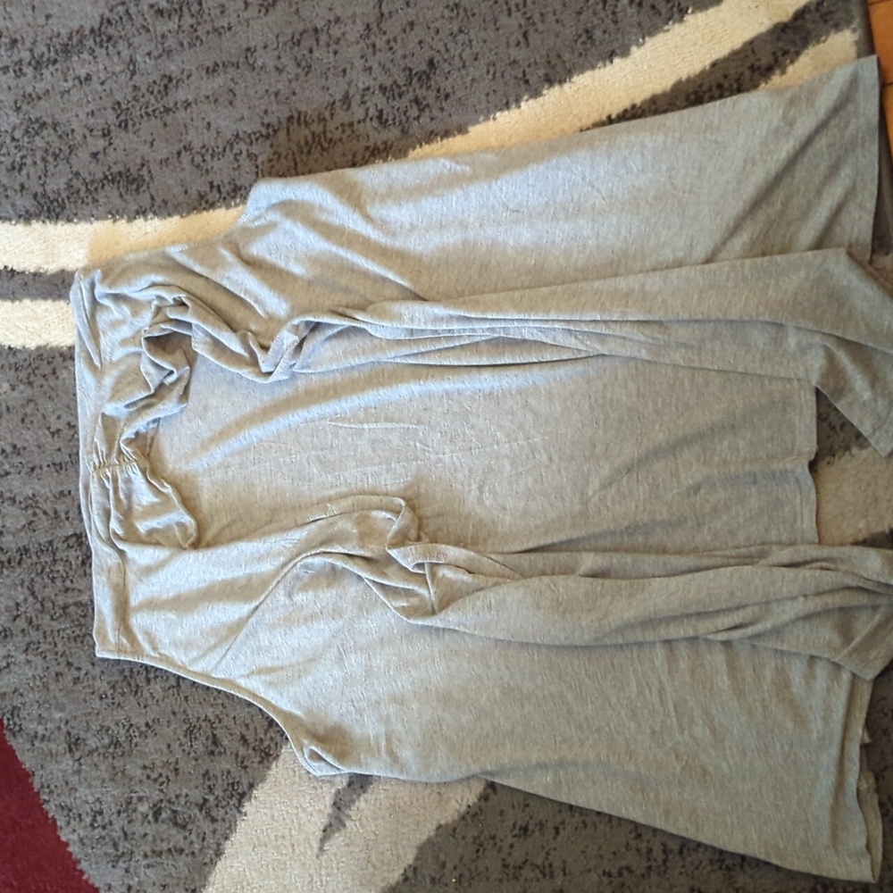 Very flattering grey sleeveless women's cover-up 3X